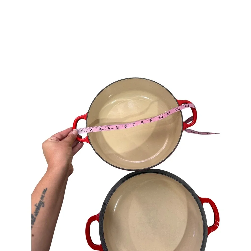 Le Creuset great preowned